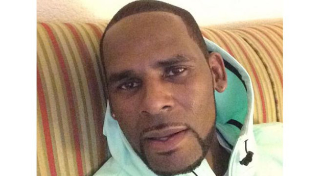 R Kelly Sex Tape Screenshots Tweeted Out By Attorney